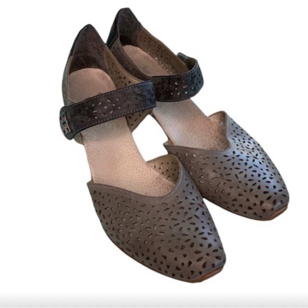 Rieker Antistress Mirjam Size 9 us 40 eur Gray Leather Cut Outs Mary Jane Strap
